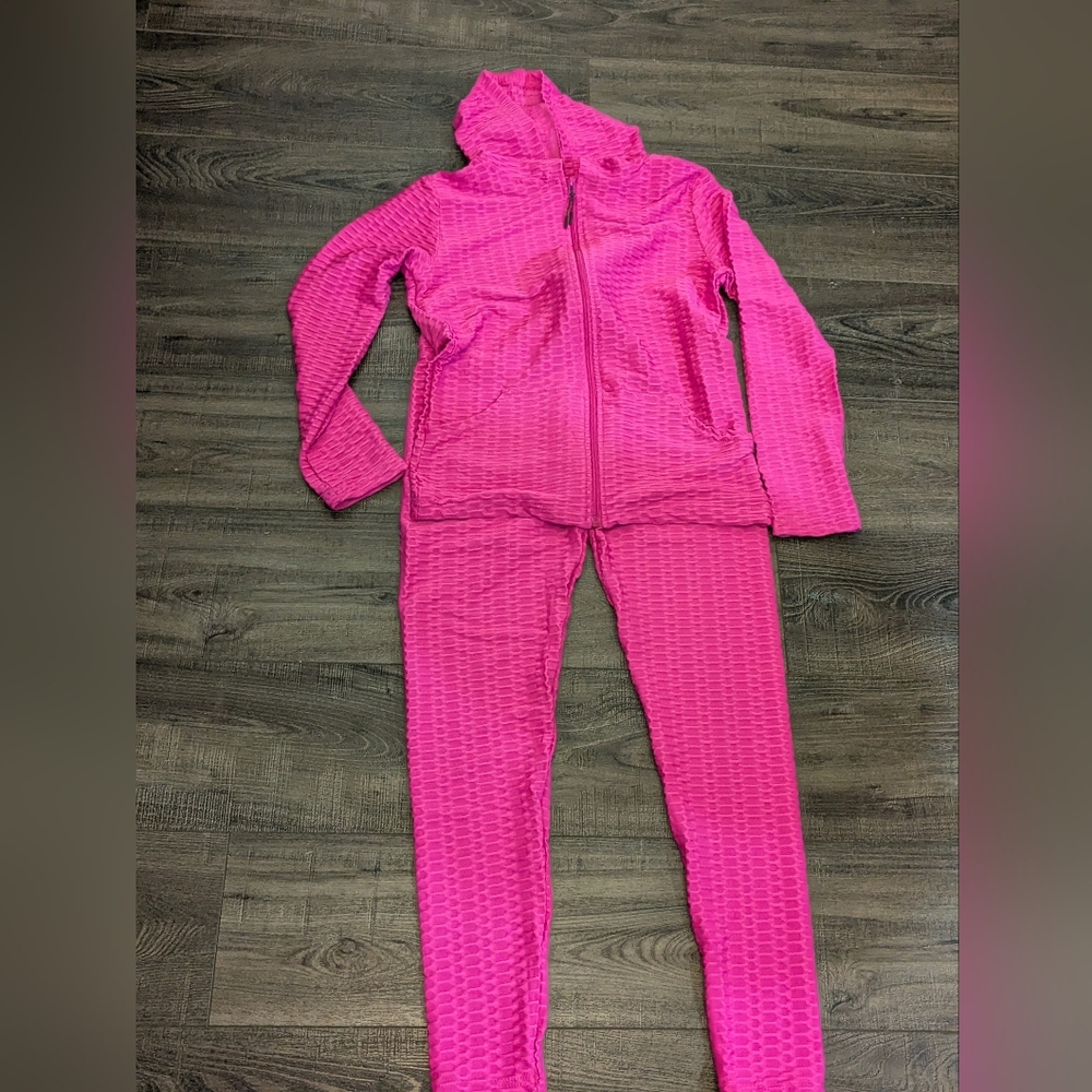 New Mix Vibrant 2PC Hooded Legging Set NWOT
